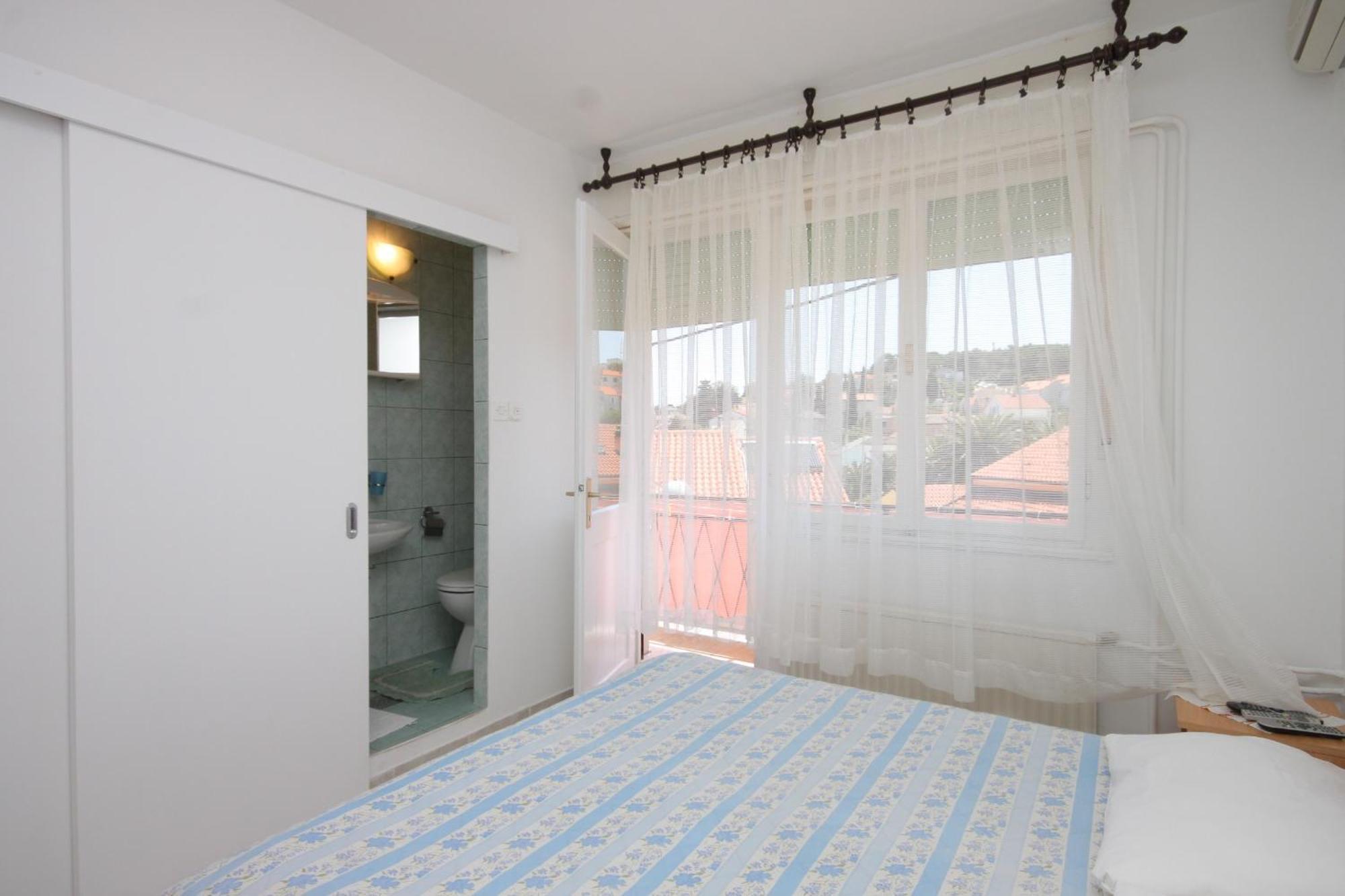 Apartments And Rooms With Parking Space Mali Lošinj Zimmer foto